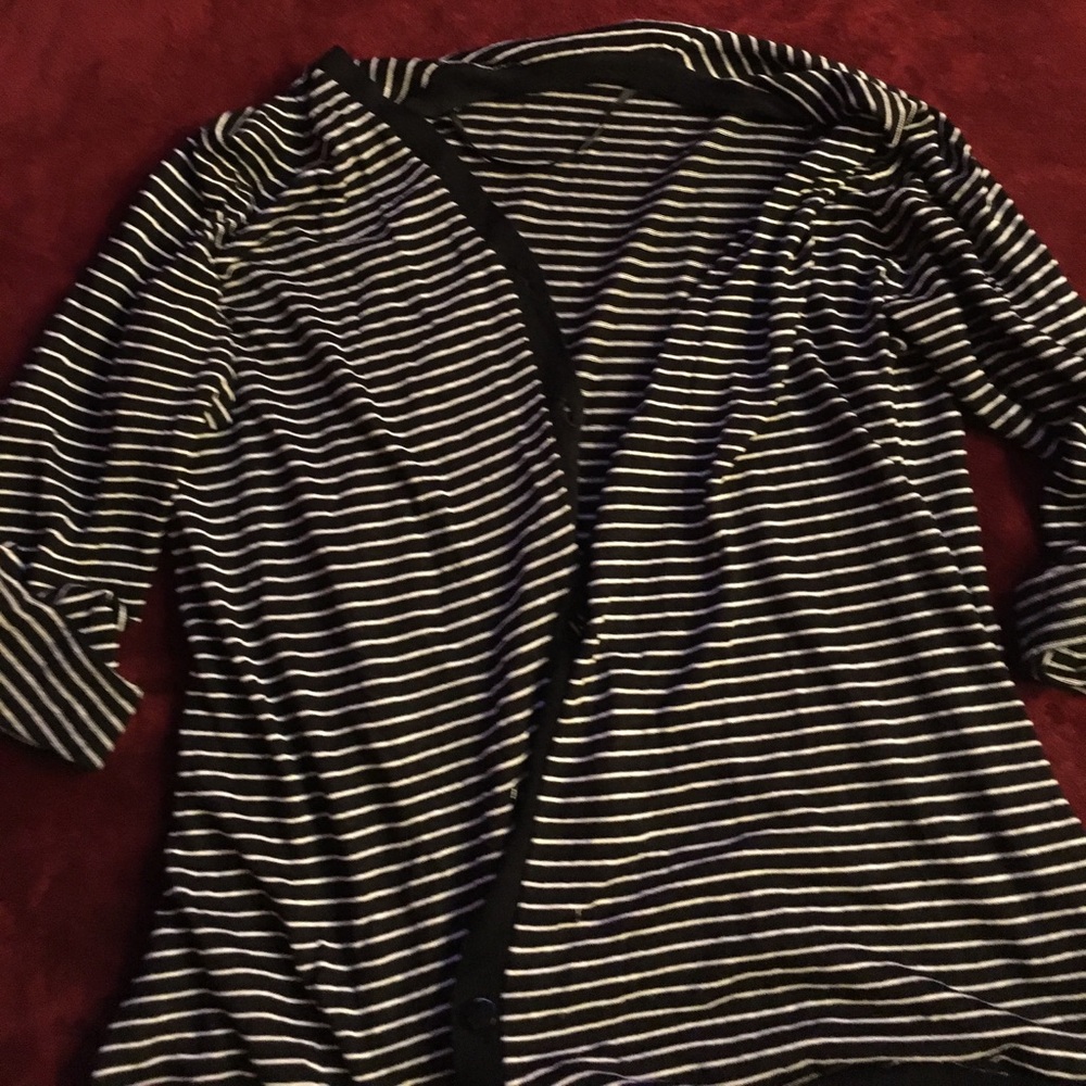 Comfy, lovely black and white striped cardigan